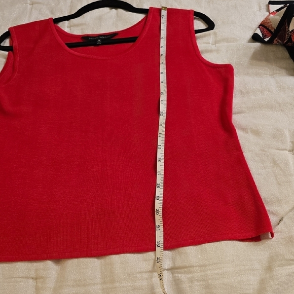 Ming Wang Pink and Black Geometric Cardigan Sweater And Top - Picture 10 of 14